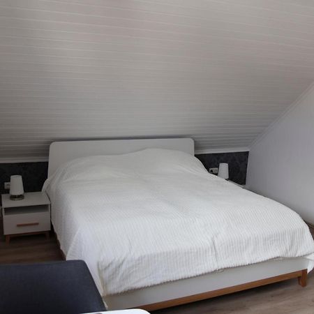 Privatzimmer Mit Eigenem Bad Und Kueche Бургведель Экстерьер фото