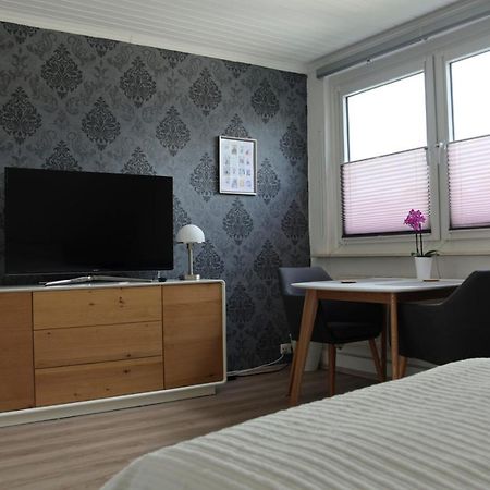 Privatzimmer Mit Eigenem Bad Und Kueche Бургведель Экстерьер фото