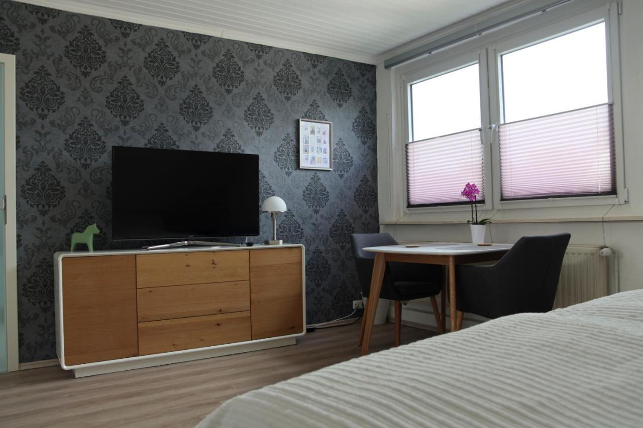 Privatzimmer Mit Eigenem Bad Und Kueche Бургведель Экстерьер фото